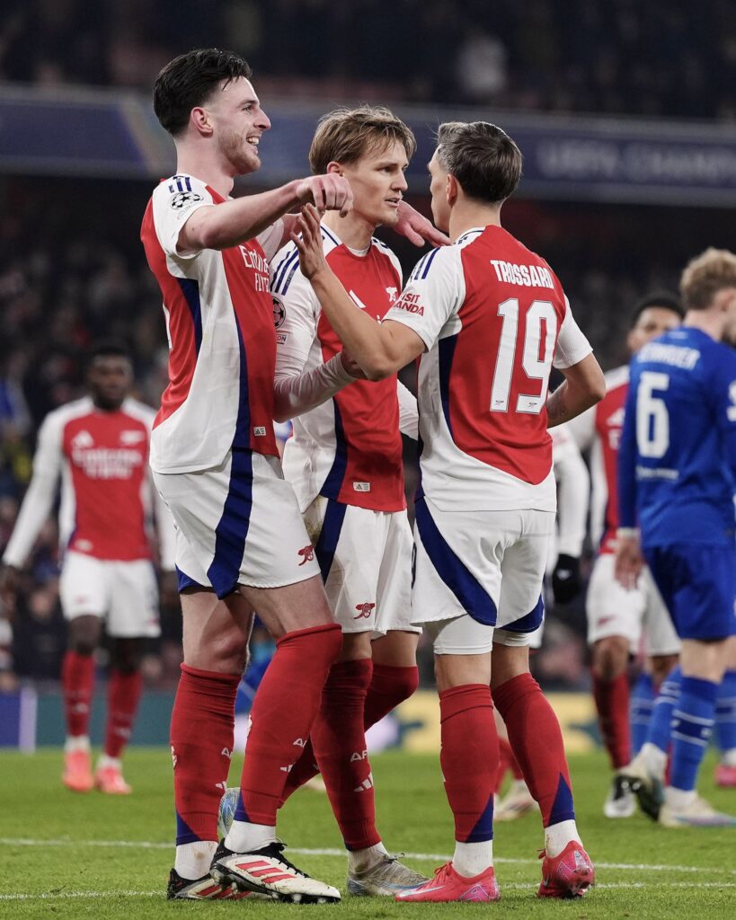 Rice Leads Arsenal: Dominating Zagreb! 1 Rice and Teammates Celebrating