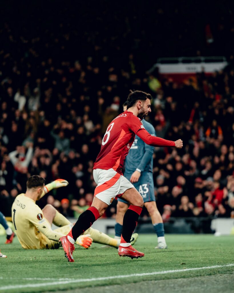Bruno Fernandes: The Last-Gasp Hero for Man United vs Rangers. 1 20250124 071838