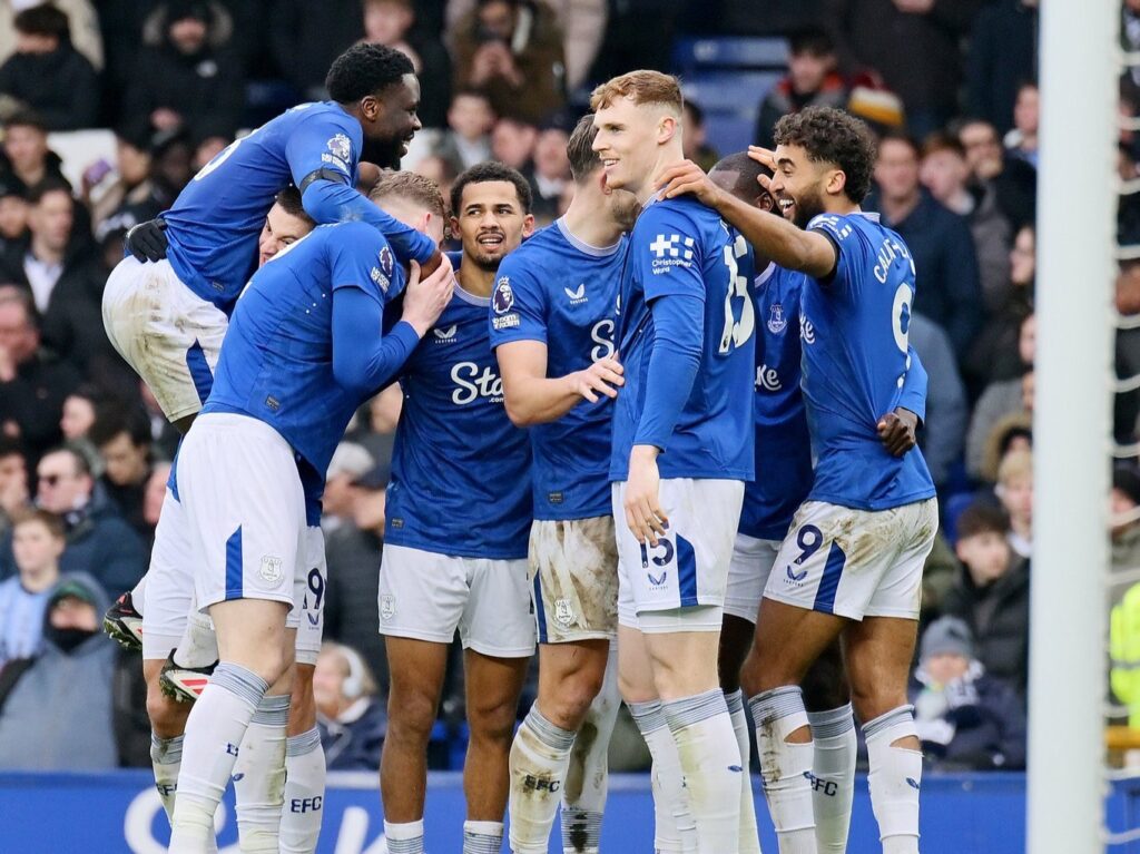 Premier League Weekend Preview: 10 Eye opening Moments. 10 Everton Players Celebrating Premier League Goal