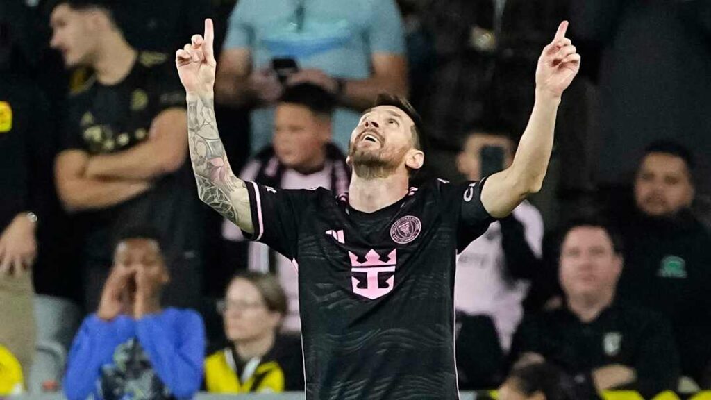 Inter Miami 2-2 Club America: Player Ratings From First Preseason Game of 2025. 1 Messi Celebrating in Inter Miami Shirt