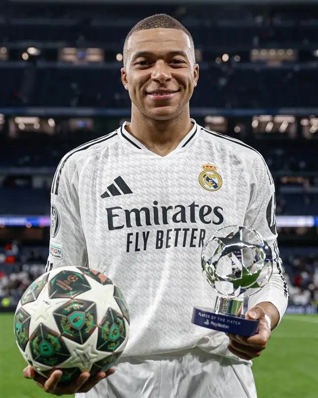 Real Madrid vs. Manchester City: Kylian Mbappé's Hat-Trick Masterclass Decimates Cityzens 3 Mbappé with His Real Madrid's first Hat-trick ball and Man of the Match award