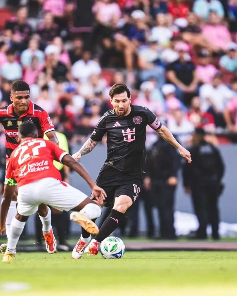 Lionel Messi's Humble Take on the GOAT Debate Post-World Cup and Ballon d'Or Glory 2 Messi in Action