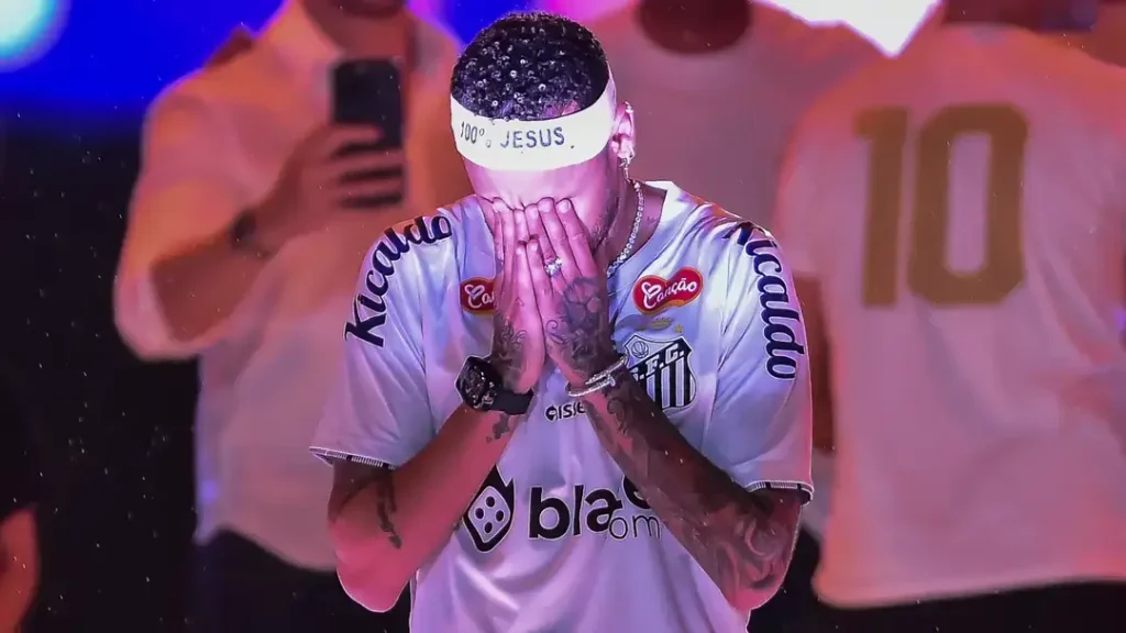 Unforgettable Comeback: Neymar's Tearful Return to Santos After Al-Hilal Nightmare. 1 Neymar Return to Santos