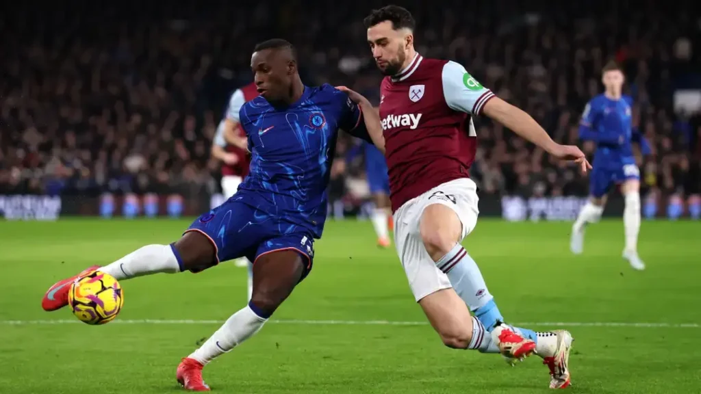 Chelsea's Gritty Battle and Palmer's Magical Masterstroke Against West Ham! 4 Caicedo against West Ham