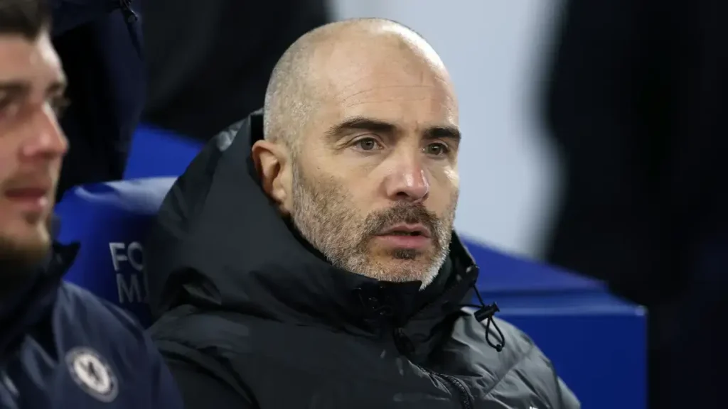 Chelsea's Dismal Display: A Humiliating 3-0 Defeat to Brighton 3 Chelsea's Enzo Maresca