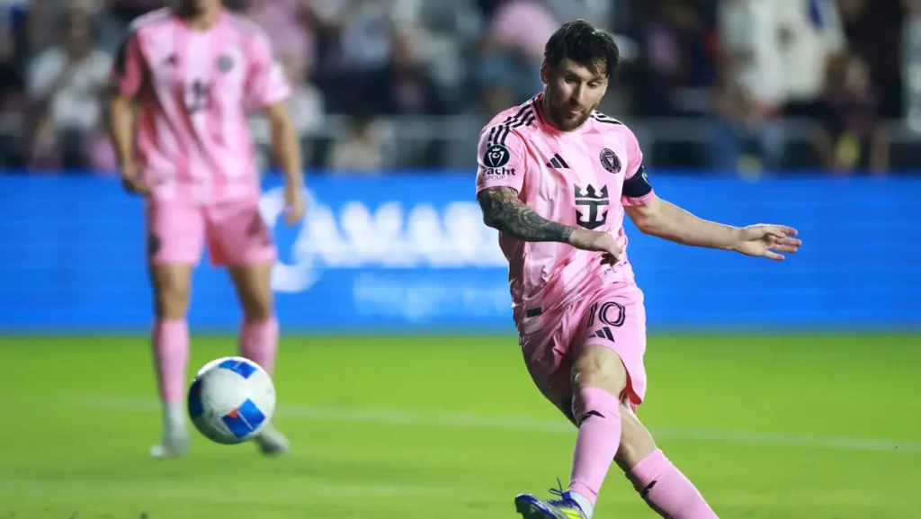 Messi's CONCACAF Champions Cup Masterclass propels inter Miami into round of 16 1 Messi' CONCACAF goal opener