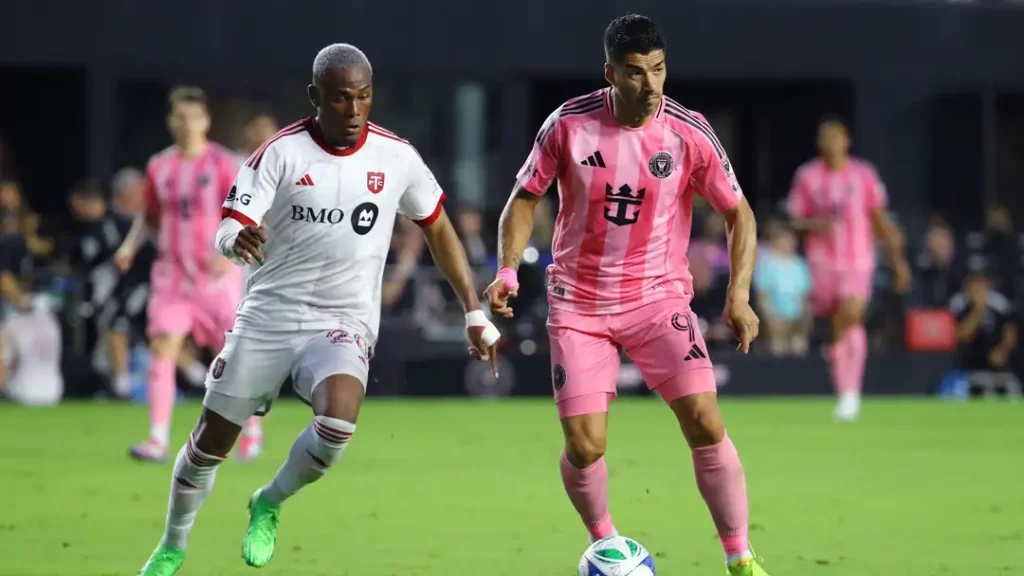 Messi’s Magic Fades? Inter Miami’s Defense Crumbles in Draw 2 Suarez
