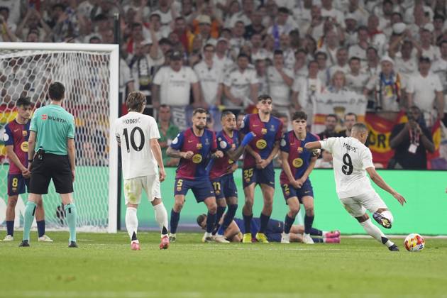 Koundé's Killer Strike: Barcelona's Dramatic Copa del Rey Triumph Over Real Madrid 5 Mbappe’s heroics