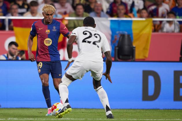 Koundé's Killer Strike: Barcelona's Dramatic Copa del Rey Triumph Over Real Madrid 3 Yamal’s Moment